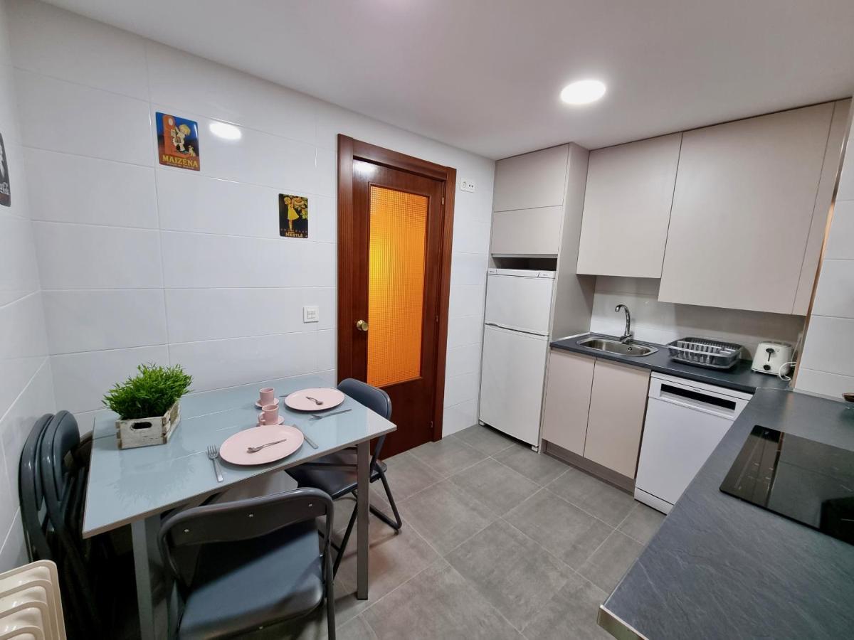 Apartamento Montse Zaragoza Bagian luar foto