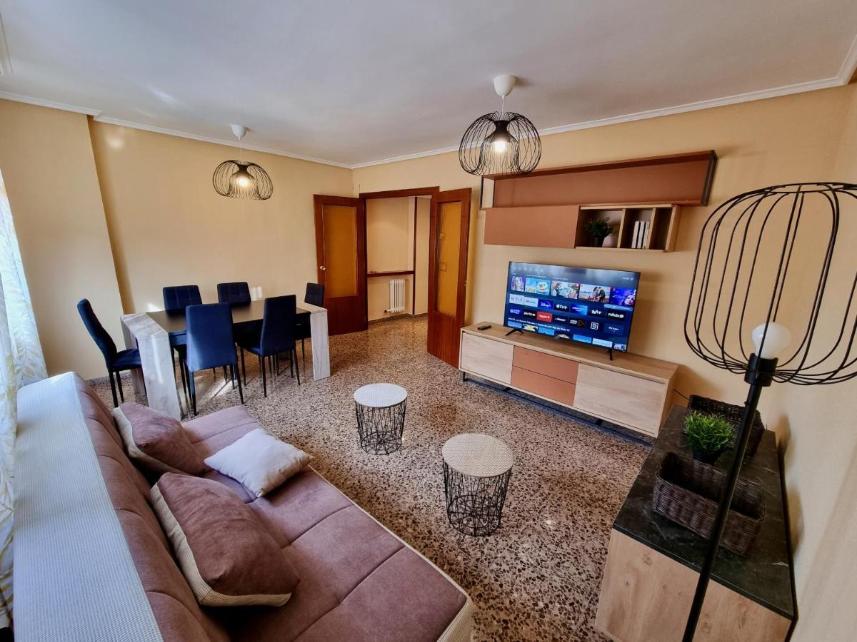 Apartamento Montse Zaragoza Bagian luar foto